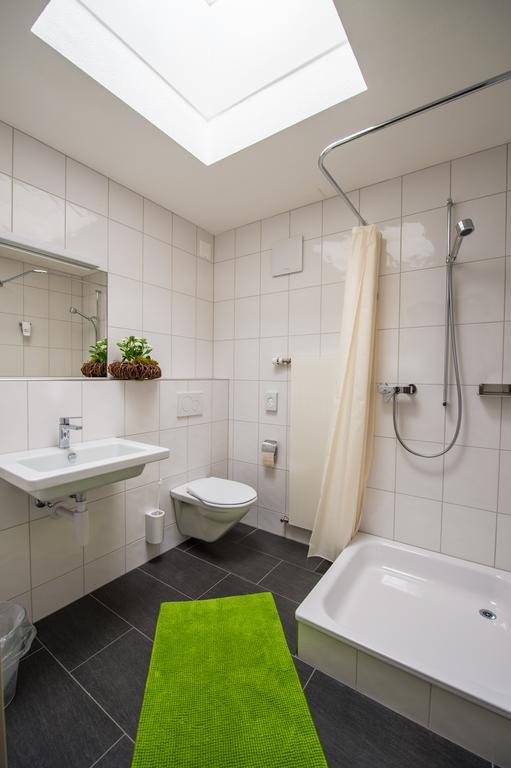 Jugendherberge Romanshorn Pokoj fotografie